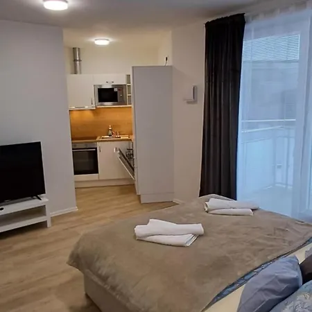 Lesia 3 * Brünn (Brno)
